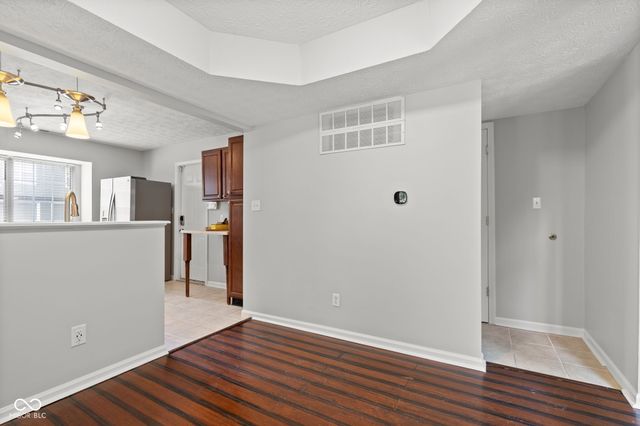 6407 Bayside South Drive, Indianapolis, IN 46250