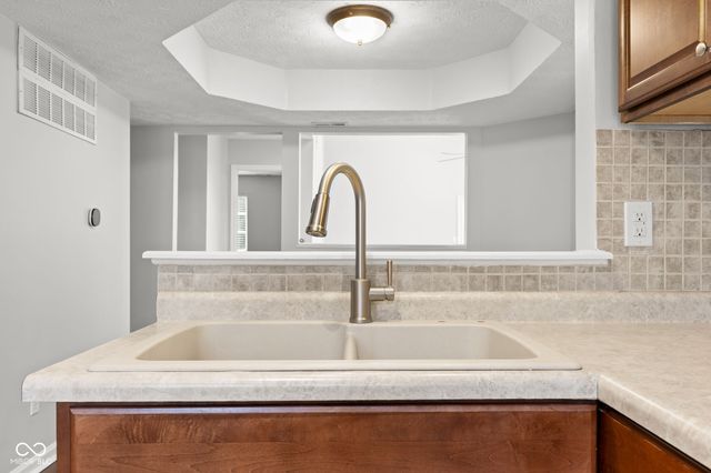 6407 Bayside South Drive, Indianapolis, IN 46250