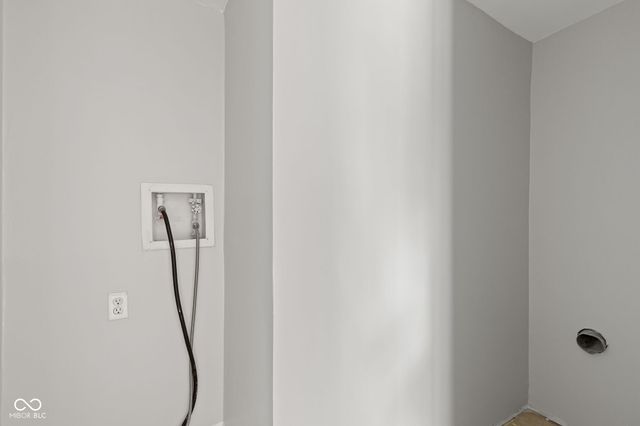 6407 Bayside South Drive, Indianapolis, IN 46250
