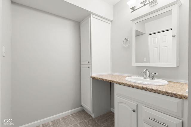 6407 Bayside South Drive, Indianapolis, IN 46250