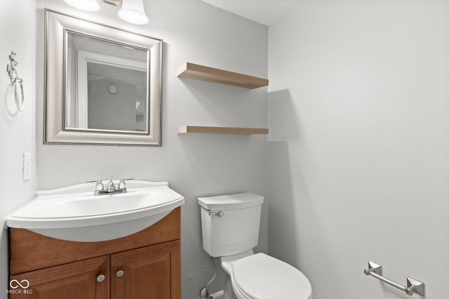 6407 Bayside South Drive, Indianapolis, IN 46250
