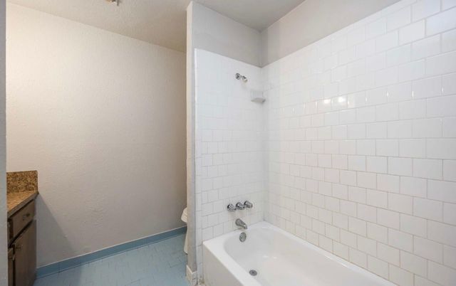6134 Balbo Street, Houston, TX 77091