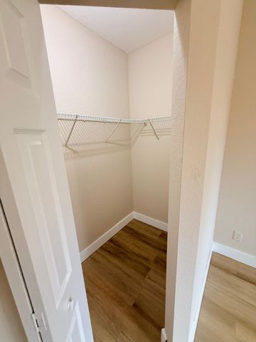 905 N SANTA CATALINA Circle 905, North Lauderdale, FL 33068