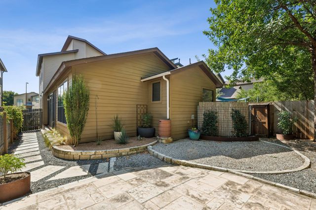 3108 Corbin LN, Austin, TX 78704