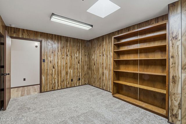 810 Camino Del Rex, Las Cruces, NM 88001