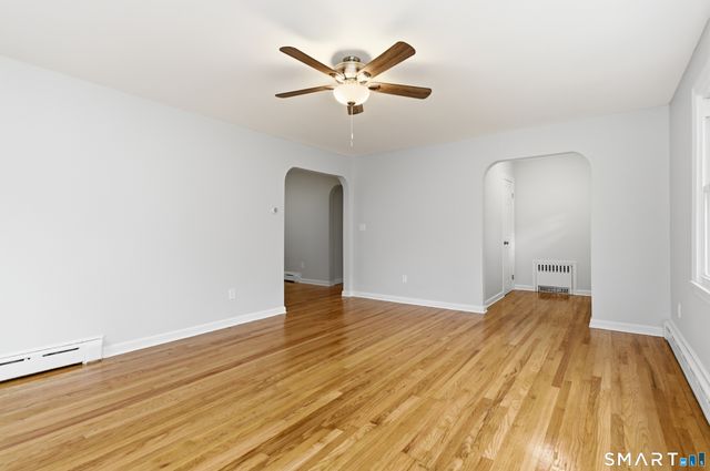 704 High Street, Naugatuck, CT 06770