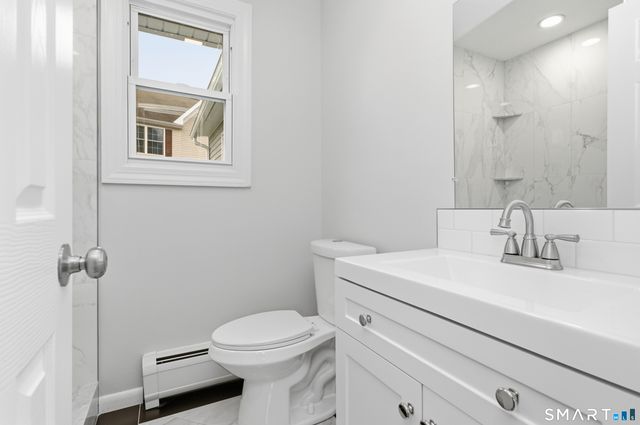 704 High Street, Naugatuck, CT 06770