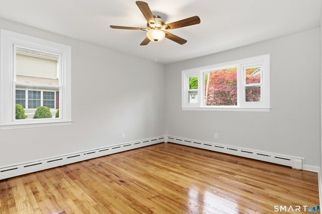 704 High Street, Naugatuck, CT 06770