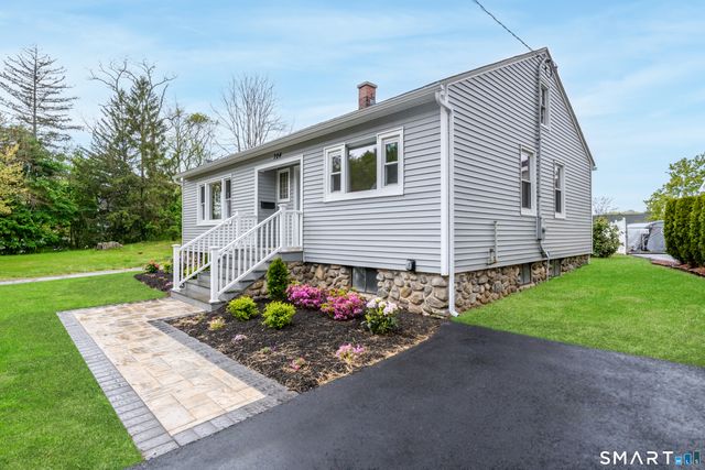 704 High Street, Naugatuck, CT 06770