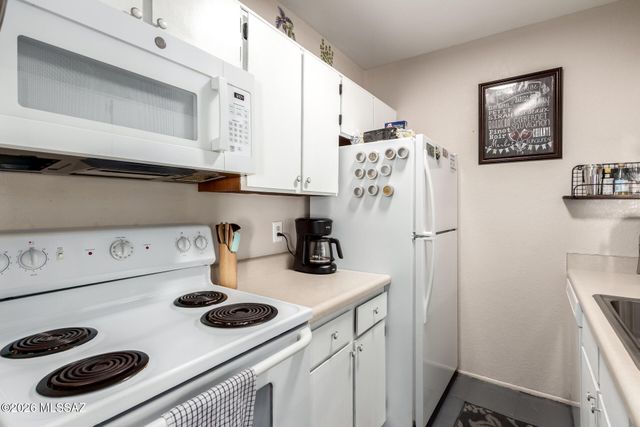 8080 E Speedway Blvd Unit 308, Tucson, AZ 85710