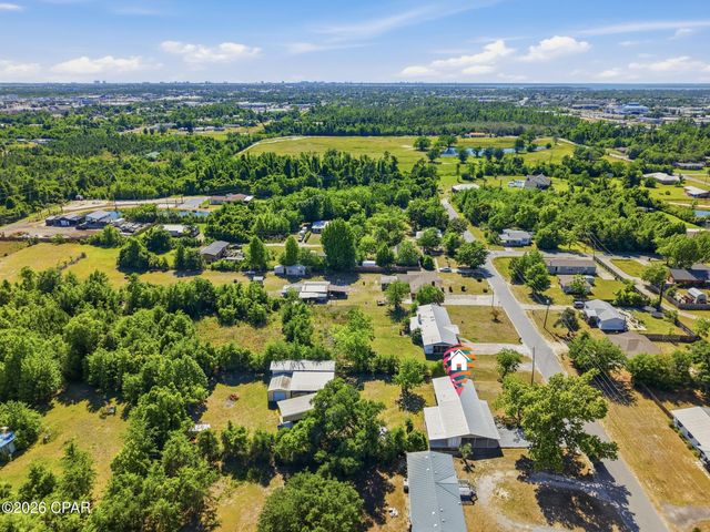 2202 Game Farm Road, Panama City, FL 32405