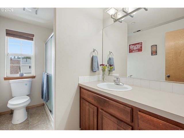 14114 ROCK St, Oregon City, OR 97045