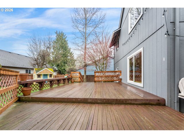 14114 ROCK St, Oregon City, OR 97045