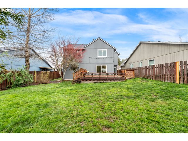 14114 ROCK St, Oregon City, OR 97045