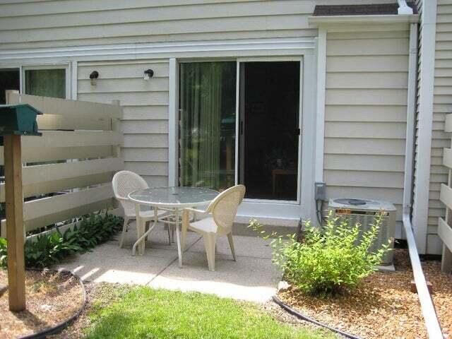 6240 W College AVENUE, Greendale, WI 53129