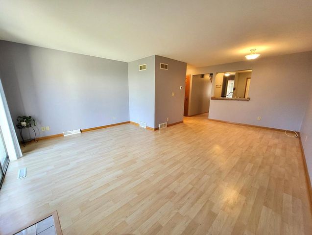 6240 W College AVENUE, Greendale, WI 53129