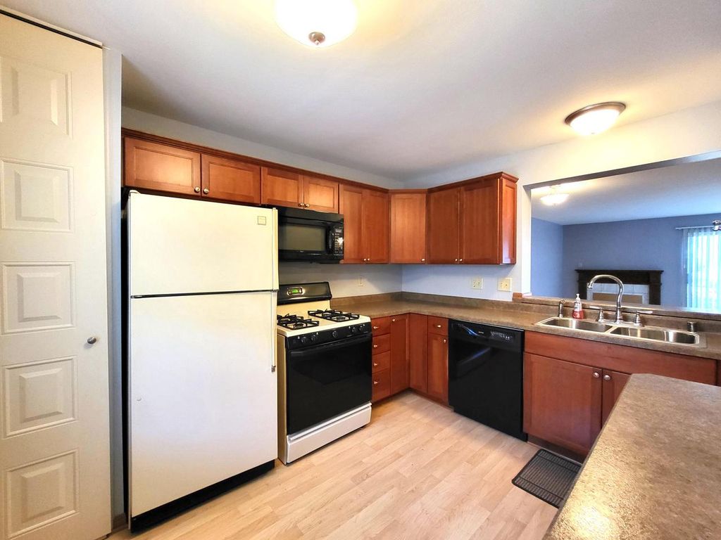 6240 W College AVENUE, Greendale, WI 53129