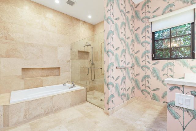 216 Summa Street, West Palm Beach, FL 33405