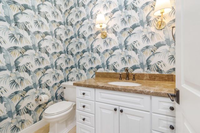 216 Summa Street, West Palm Beach, FL 33405