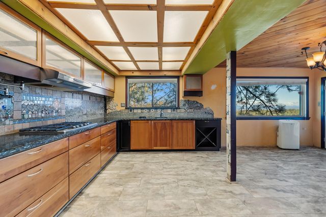 6866 Alpine Ridge Road, Shingletown, CA 96088