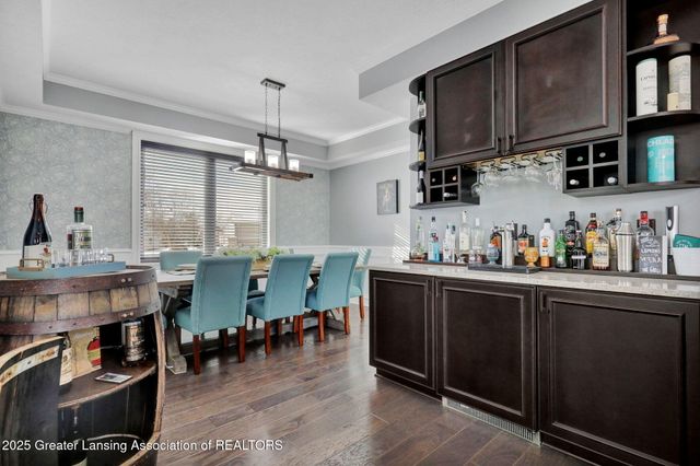 434 Ravenwood Court, Mason, MI 48854