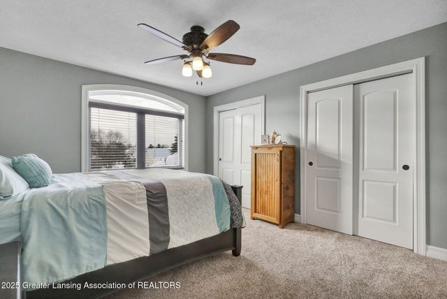 434 Ravenwood Court, Mason, MI 48854