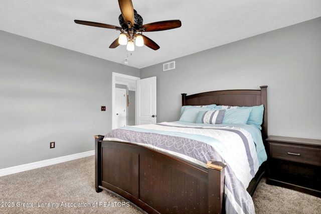 434 Ravenwood Court, Mason, MI 48854