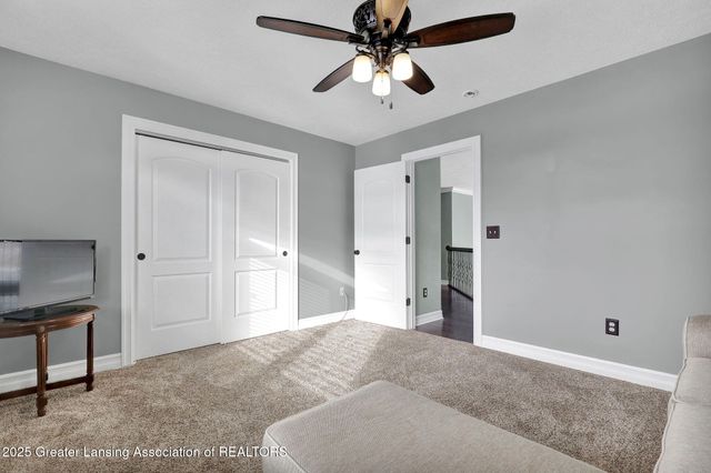 434 Ravenwood Court, Mason, MI 48854