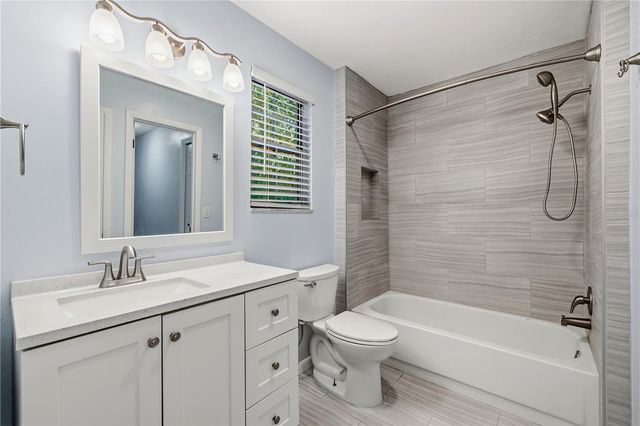 2720 NW 104TH COURT C, Gainesville, FL 32606