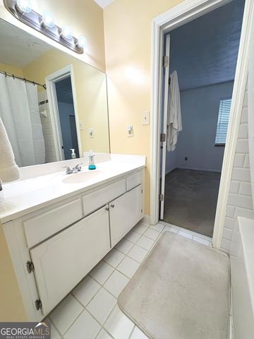 6435 Stone Terrace, Morrow, GA 30260