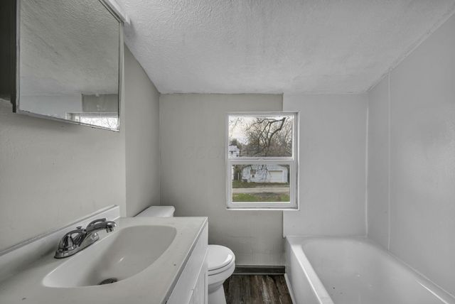 365-367 S Eureka Avenue, Columbus, OH 43204