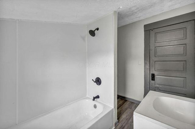 365-367 S Eureka Avenue, Columbus, OH 43204