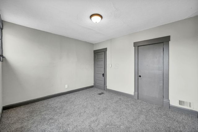 365-367 S Eureka Avenue, Columbus, OH 43204