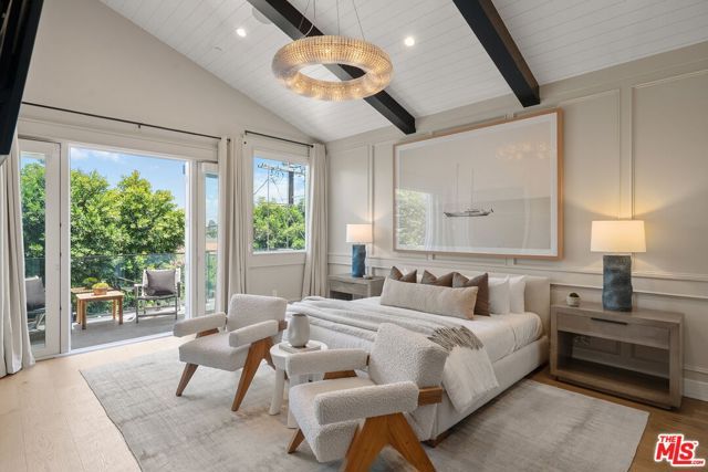 18057 Valley Vista Boulevard, Encino (los Angeles), CA 91316