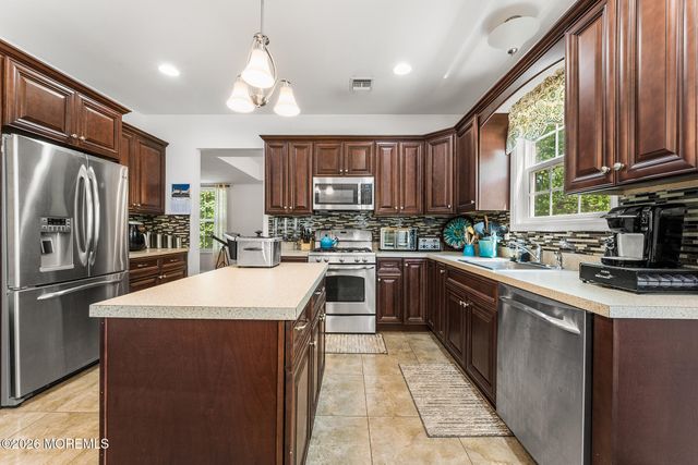 116 Robin Road, Neptune Township, NJ 07753