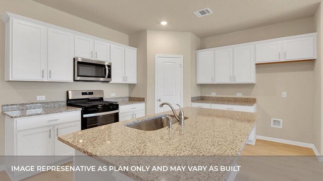 2449 Flank Skirt DR, Leander, TX 78641