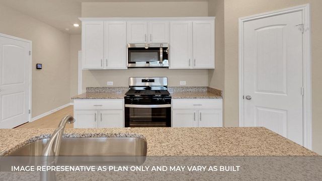 2449 Flank Skirt DR, Leander, TX 78641