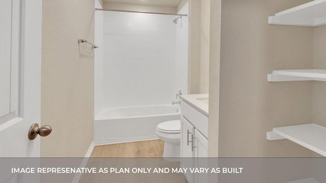 2449 Flank Skirt DR, Leander, TX 78641