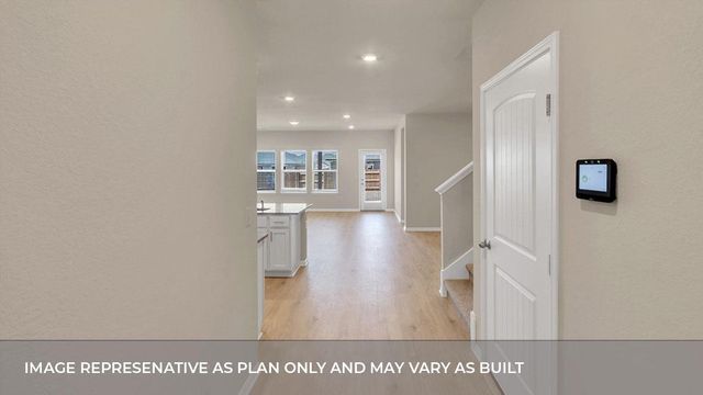 2449 Flank Skirt DR, Leander, TX 78641