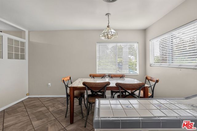 7615 Kittyhawk Avenue, Los Angeles, CA 90045