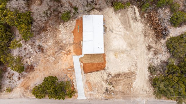 815 Thicket Trail, Granbury, TX 76048