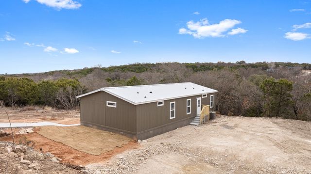 815 Thicket Trail, Granbury, TX 76048