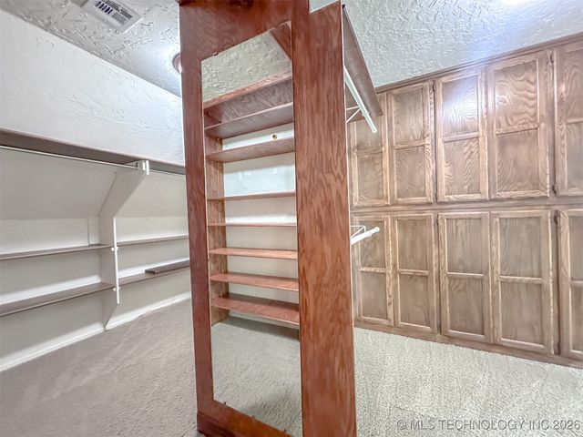 4411 E 72nd Place, Tulsa, OK 74136