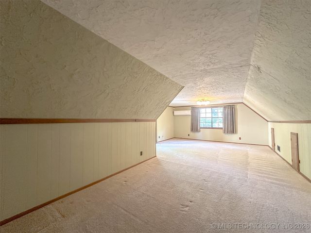 4411 E 72nd Place, Tulsa, OK 74136