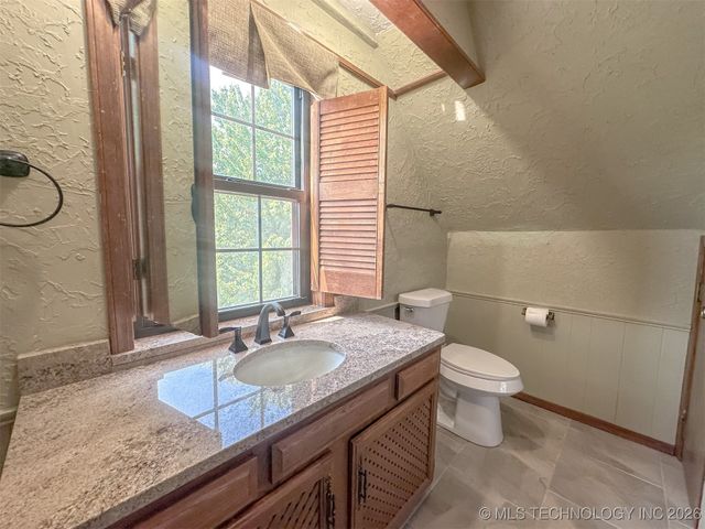 4411 E 72nd Place, Tulsa, OK 74136