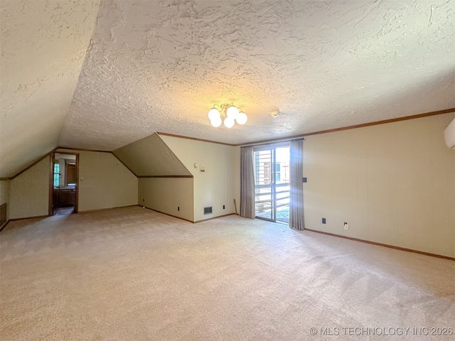 4411 E 72nd Place, Tulsa, OK 74136