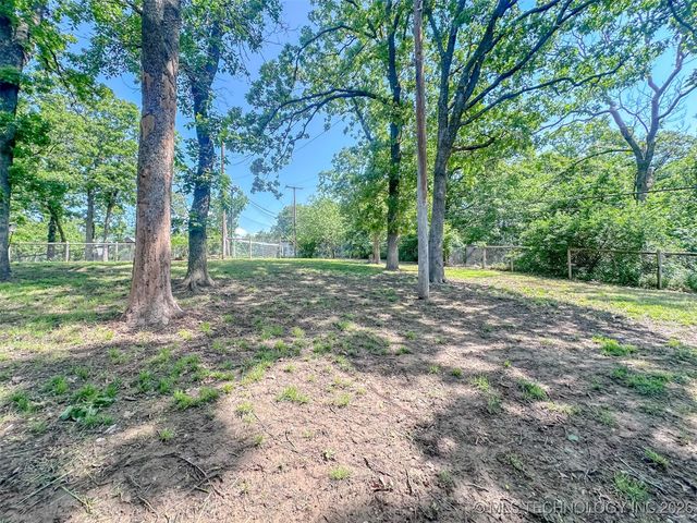 4411 E 72nd Place, Tulsa, OK 74136