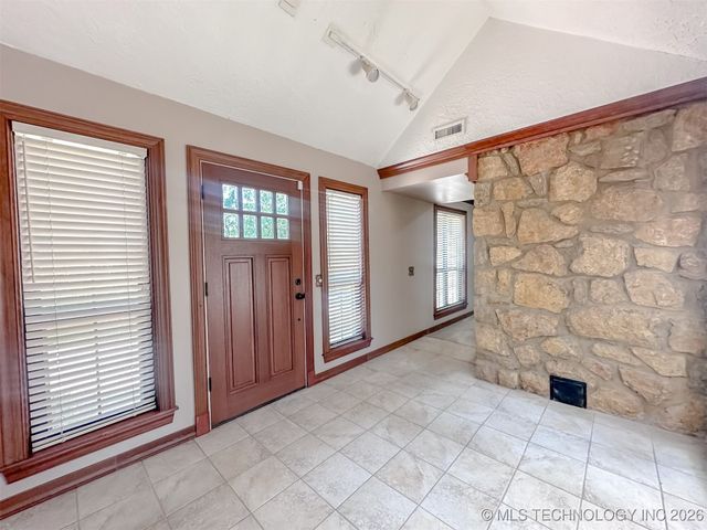 4411 E 72nd Place, Tulsa, OK 74136