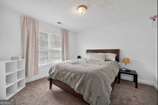 946 Golden Meadows Lane, Loganville, GA 30052