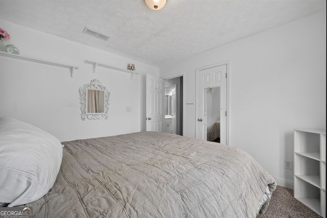 946 Golden Meadows Lane, Loganville, GA 30052